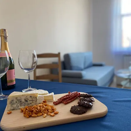 - U Wujka Apartment